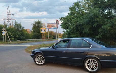 BMW 5 серия, 1989 год, 700 000 рублей, 4 фотография