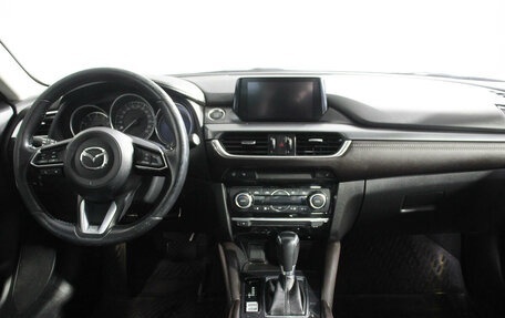 Mazda 6, 2017 год, 2 290 000 рублей, 12 фотография