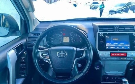 Toyota Land Cruiser Prado 150 рестайлинг 2, 2017 год, 3 590 000 рублей, 11 фотография