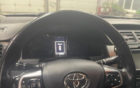 Toyota Camry, 2016 год, 2 400 000 рублей, 7 фотография