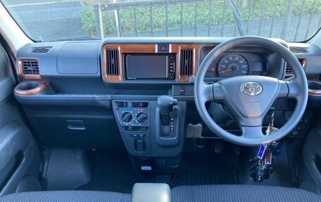 Toyota Pixis Van I, 2020 год, 515 000 рублей, 14 фотография