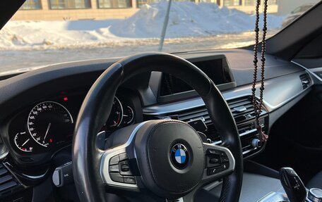 BMW 5 серия, 2019 год, 4 800 000 рублей, 16 фотография