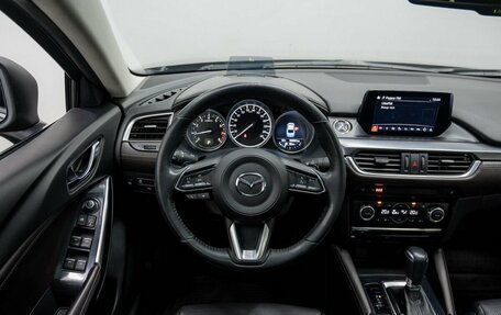 Mazda 6, 2017 год, 2 165 000 рублей, 13 фотография