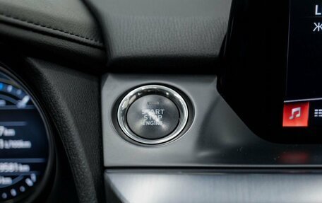 Mazda 6, 2017 год, 2 165 000 рублей, 27 фотография