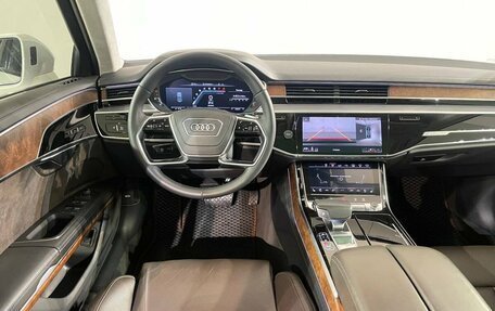 Audi A8, 2019 год, 6 199 000 рублей, 9 фотография