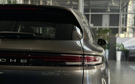 Porsche Cayenne, 2023 год, 16 600 000 рублей, 8 фотография