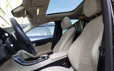 Mercedes-Benz E-Класс, 2018 год, 3 000 000 рублей, 11 фотография