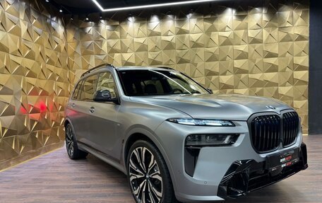 BMW X7, 2023 год, 17 000 000 рублей, 2 фотография