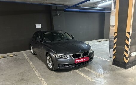 BMW 3 серия, 2018 год, 2 200 000 рублей, 1 фотография