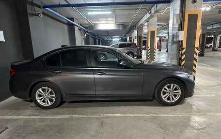 BMW 3 серия, 2018 год, 2 200 000 рублей, 3 фотография