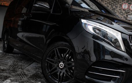 Mercedes-Benz V-Класс, 2019 год, 7 800 000 рублей, 10 фотография