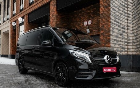 Mercedes-Benz V-Класс, 2019 год, 7 800 000 рублей, 9 фотография