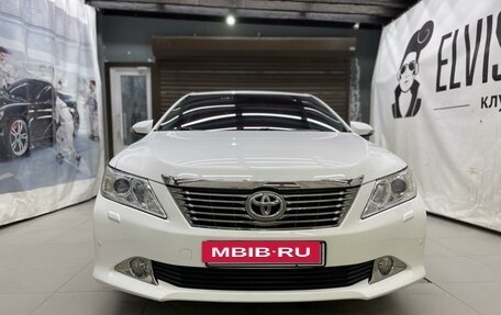 Toyota Camry, 2014 год, 2 300 000 рублей, 6 фотография