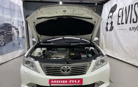 Toyota Camry, 2014 год, 2 300 000 рублей, 18 фотография