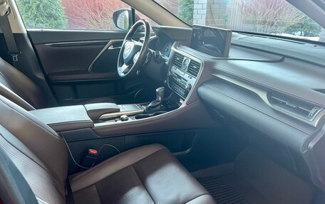 Lexus RX IV рестайлинг, 2021 год, 5 970 000 рублей, 11 фотография