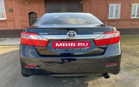 Toyota Camry, 2013 год, 2 250 000 рублей, 8 фотография