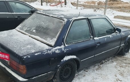 BMW 3 серия, 1985 год, 140 000 рублей, 10 фотография