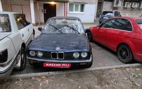 BMW 3 серия, 1985 год, 140 000 рублей, 12 фотография