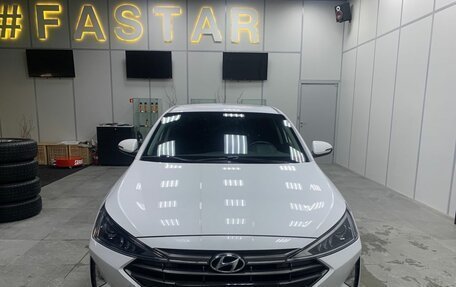 Hyundai Elantra VI рестайлинг, 2019 год, 1 899 000 рублей, 6 фотография