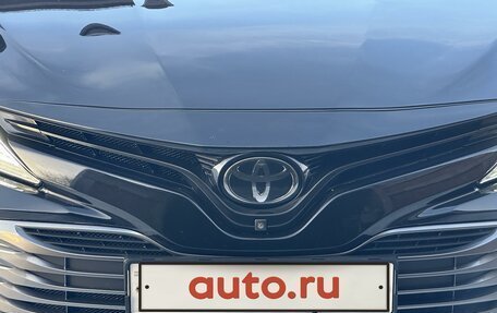 Toyota Camry, 2018 год, 3 800 000 рублей, 6 фотография