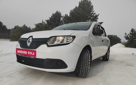 Renault Logan II, 2015 год, 480 000 рублей, 5 фотография