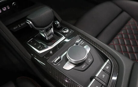 Audi R8, 2021 год, 15 900 000 рублей, 9 фотография