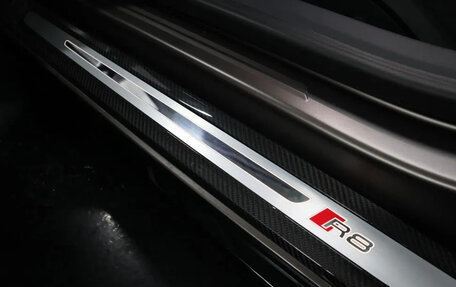 Audi R8, 2021 год, 15 900 000 рублей, 12 фотография