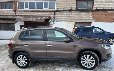 Volkswagen Tiguan I, 2015 год, 1 780 000 рублей, 3 фотография