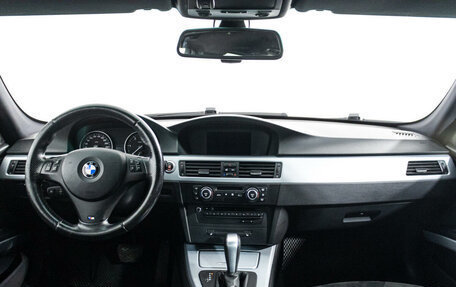 BMW 3 серия, 2007 год, 1 129 789 рублей, 13 фотография
