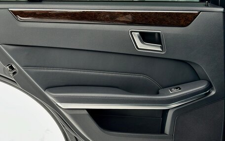 Mercedes-Benz E-Класс, 2013 год, 2 550 000 рублей, 29 фотография