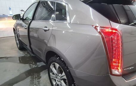Cadillac SRX II рестайлинг, 2012 год, 1 990 000 рублей, 7 фотография
