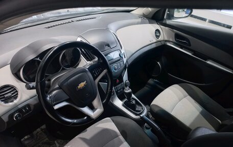Chevrolet Cruze II, 2014 год, 980 000 рублей, 11 фотография