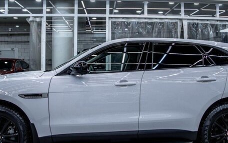 Jaguar F-Pace, 2016 год, 3 400 000 рублей, 2 фотография