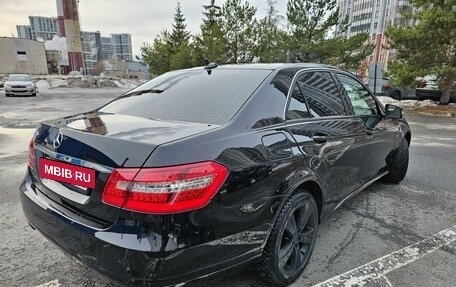 Mercedes-Benz E-Класс, 2012 год, 1 750 000 рублей, 5 фотография