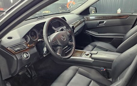 Mercedes-Benz E-Класс, 2012 год, 1 750 000 рублей, 12 фотография
