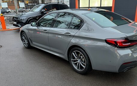 BMW 5 серия, 2021 год, 5 000 000 рублей, 3 фотография