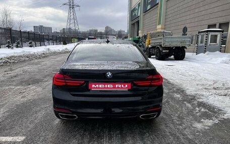 BMW 7 серия, 2018 год, 3 210 000 рублей, 9 фотография