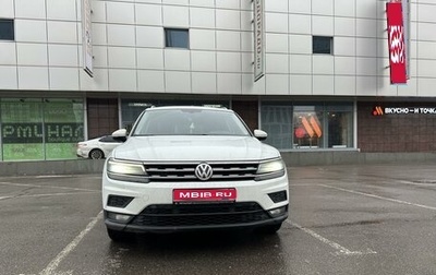 Volkswagen Tiguan II, 2018 год, 2 900 000 рублей, 1 фотография