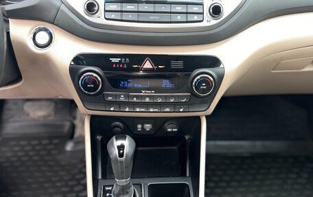 Hyundai Tucson III, 2017 год, 2 350 000 рублей, 16 фотография