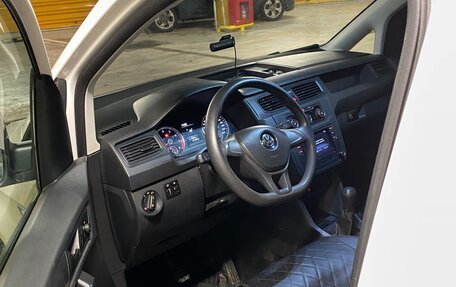Volkswagen Caddy IV, 2017 год, 1 930 000 рублей, 4 фотография