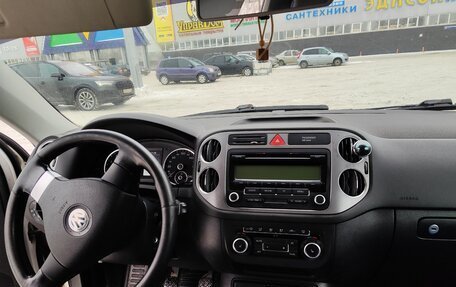 Volkswagen Tiguan I, 2010 год, 835 000 рублей, 15 фотография
