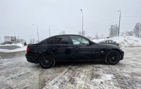 BMW 3 серия, 2011 год, 970 000 рублей, 12 фотография