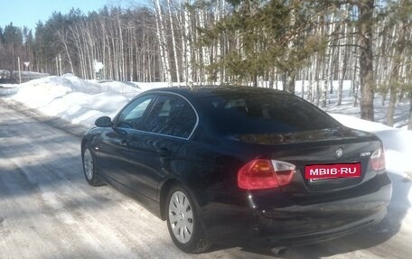 BMW 3 серия, 2006 год, 1 050 000 рублей, 5 фотография