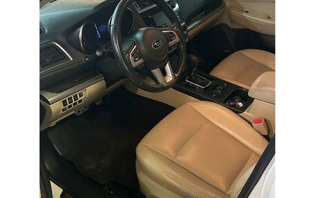 Subaru Outback IV рестайлинг, 2016 год, 2 100 000 рублей, 5 фотография