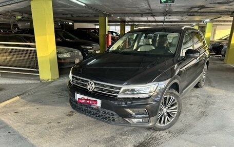 Volkswagen Tiguan II, 2018 год, 2 780 000 рублей, 29 фотография