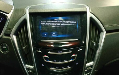 Cadillac SRX II рестайлинг, 2015 год, 1 990 000 рублей, 14 фотография
