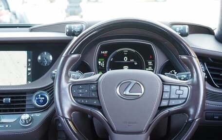 Lexus LS IV, 2020 год, 4 900 000 рублей, 14 фотография