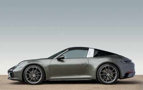 Porsche 911, 2023 год, 24 790 000 рублей, 3 фотография