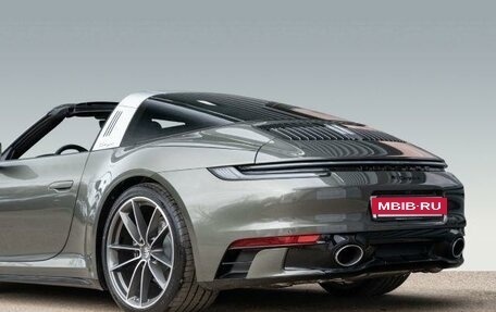 Porsche 911, 2023 год, 24 790 000 рублей, 6 фотография