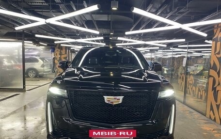 Cadillac Escalade V, 2022 год, 15 500 000 рублей, 13 фотография